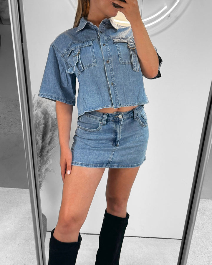 Denim pocket strap top blue