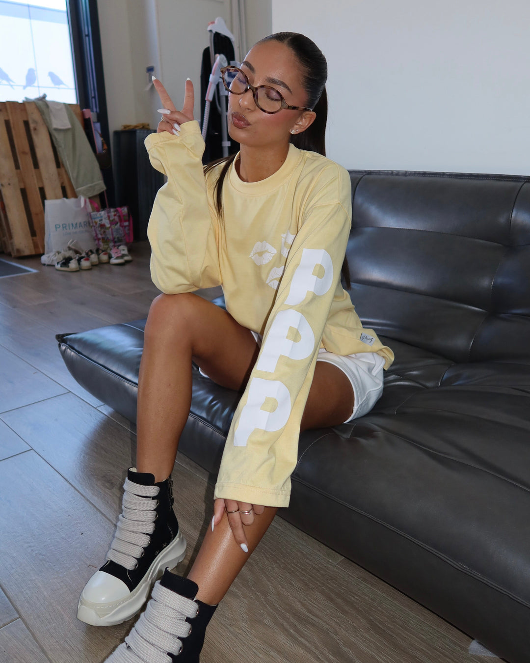 Priority longsleeve shirt butter yellow